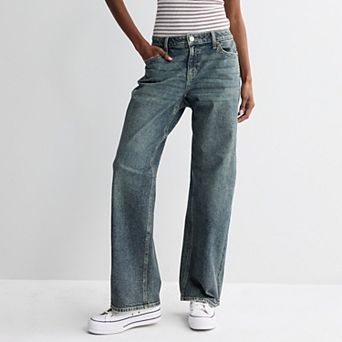 Juniors' SO® Curvy Low Rise Baggy Jeans