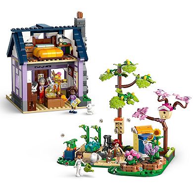 LEGO Friends Beekeepers’ House and Flower Garden Building Kit 42669