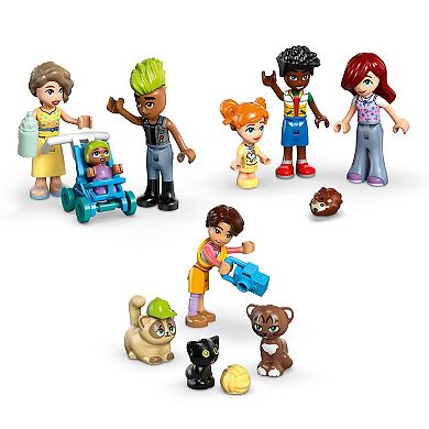 LEGO Friends Heartlake City Apartments and Stores Building Set 42670