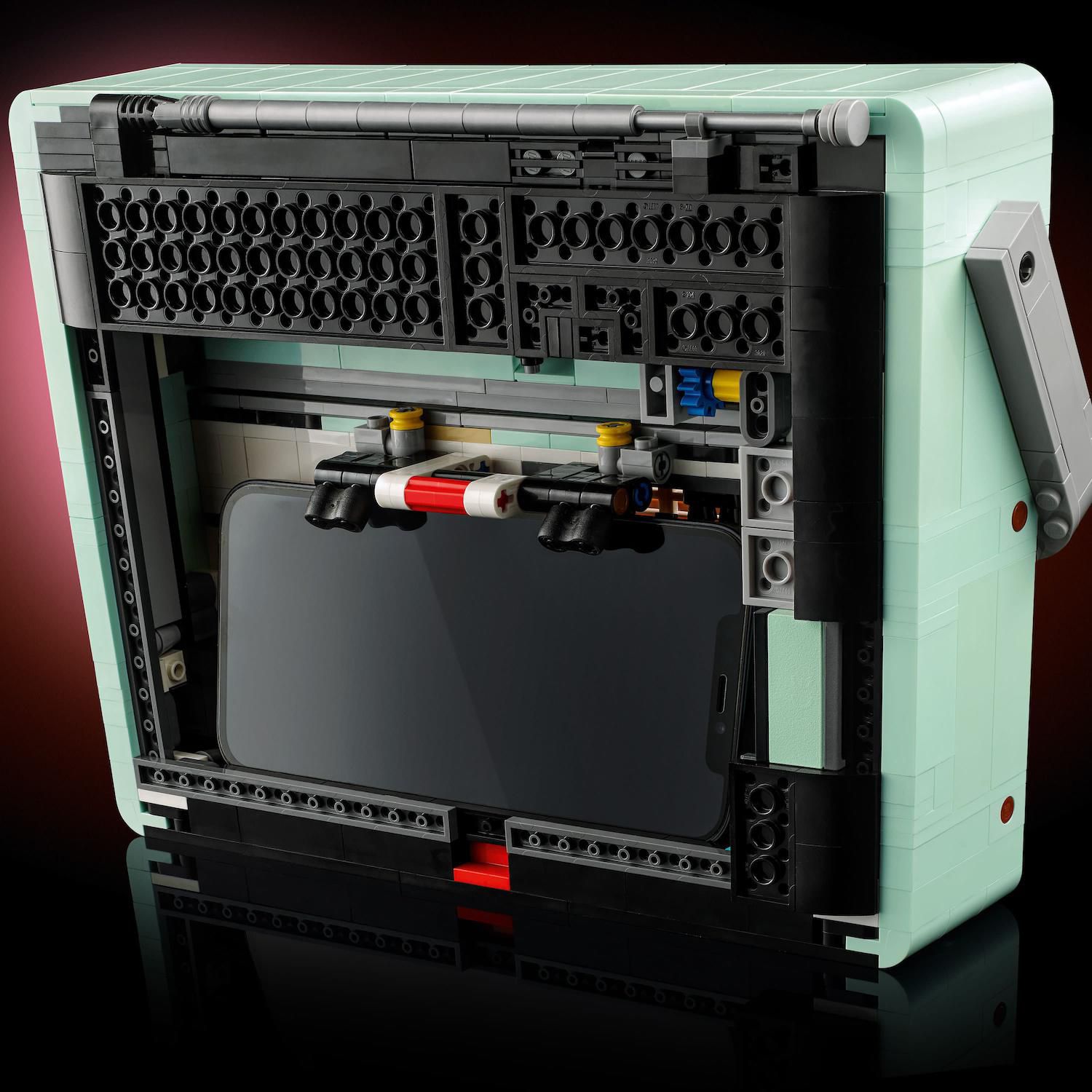 LEGO Icons Retro Radio 10334 Building Kit (906 Pieces)