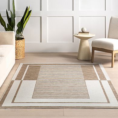 nuLOOM Caoimhe Geometric Area Rug