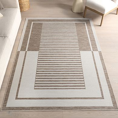 nuLOOM Caoimhe Geometric Area Rug