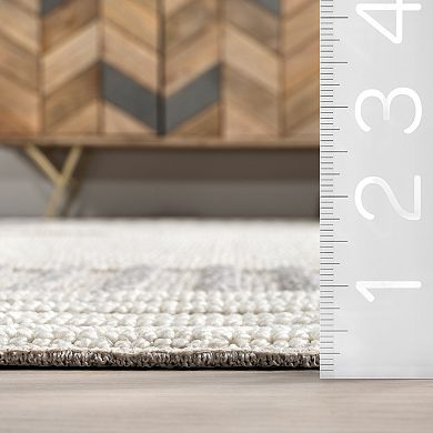 nuLOOM Nicka Striped Border Area Rug