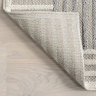 nuLOOM Nicka Striped Border Area Rug
