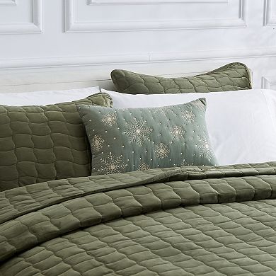 Madeleine Home Decorative Embroidered Snow Holiday Throw Pillow