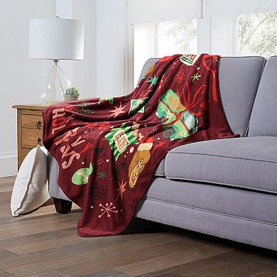 Warner Bros. Scooby-Doo Groovy Holidays Silk Touch Throw Blanket 50x60 Inches