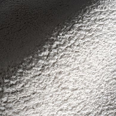nuLOOM Kerra Transitional Solid Area Rug