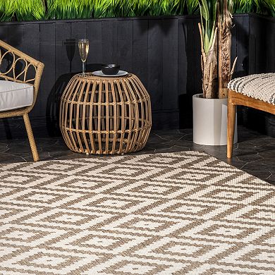 nuLOOM Marybelle Tribal Diamond Trellis Area Rug