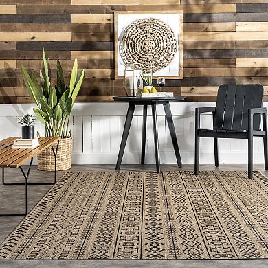 nuLOOM Outdoor Jamie Area Rug