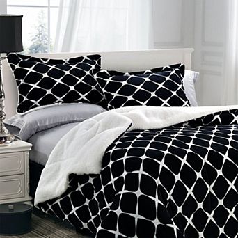 Elegant Comfort 3 pc Micro-suede Reversible Sherpa Micromink Bloomingdale Pattern Comforter Set