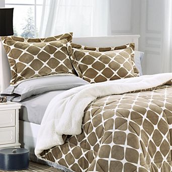 Elegant Comfort 3 pc Micro-suede Reversible Sherpa Micromink Bloomingdale Pattern Comforter Set