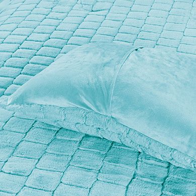 Elegant Comfort Ultra Soft Fluffy 3-piece Faux Fur Comforter Set All Season Warm Down Alternative