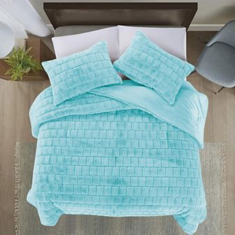 Elegant Comfort Ultra Soft Fluffy 3 pc Faux Fur Comforter Set All Season Warm Down Alternative