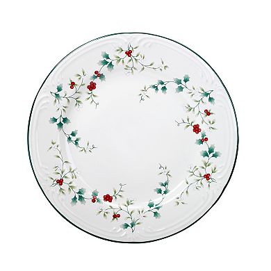 Pfaltzgraff Winterberry 16-pc. Dinnerware Set