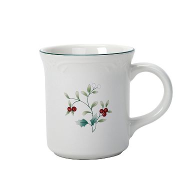 Pfaltzgraff Winterberry 16-pc. Dinnerware Set