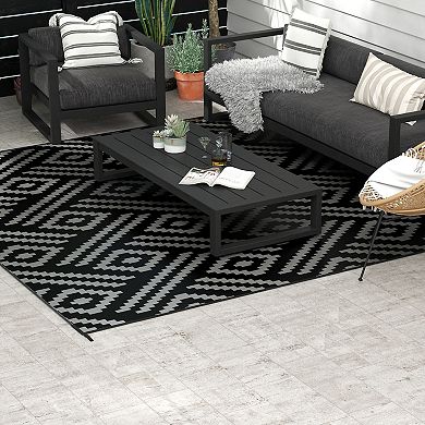 Outsunny Outdoor Rug & Bag, 8ft x 10' Plastic Rug Geometric