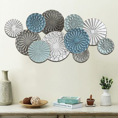 LuxenHome Multi-color Metal Floral Layered Plates Wall Art