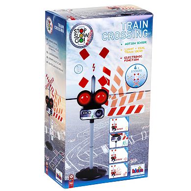 Theo Klein : Train Crossing 31.5 x 18 Motion Sensor Traffic Light Cycle