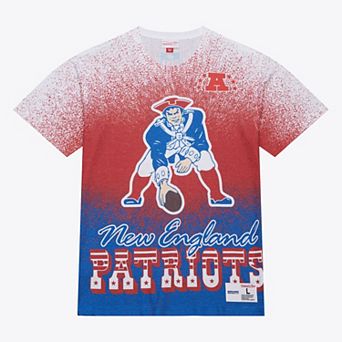Men's Mitchell & Ness White New England Patriots Team Burst Vintage Logo T-Shirt