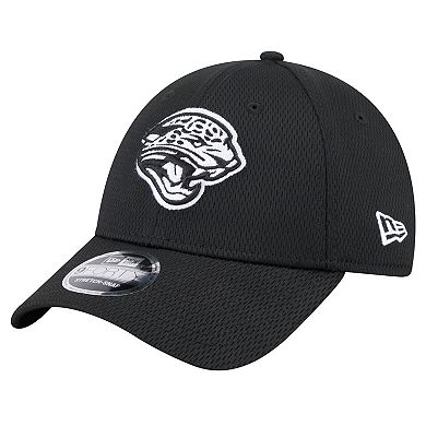 Men's New Era Black Jacksonville Jaguars Main B-Dub 9FORTY Adjustable Hat