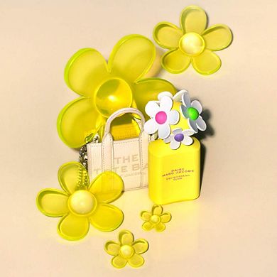 Daisy Eau So Fresh Glow Eau de Toilette with Pear, Violet & Mimosa