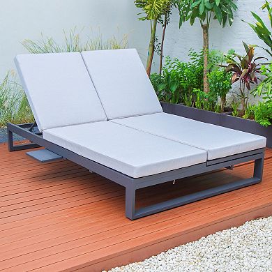 LeisureMod Chelsea Convertible Lounge Reclining Double Chaise With Cushions