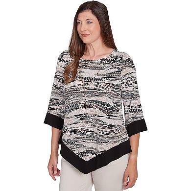 Women's Alfred Dunner Abstract Feather Solid Trim Top with Necklace