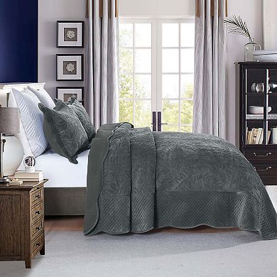 Marcielo 3Pc Luxury Velvet Oversized Embroidery Soft and Plush Quilt Set