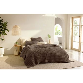 Miryana Jacquard Coverlet Set