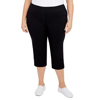 Hearts Of Palm Plus Size Essentials Solid Pull-on Capri Pants With Detailed Split Hem