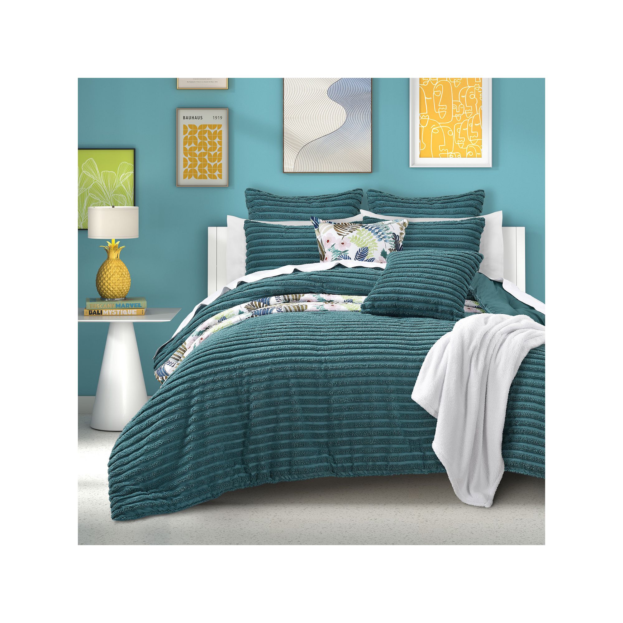 Five Queens Court Darcy Comforter Set or Euro Sham, Green
