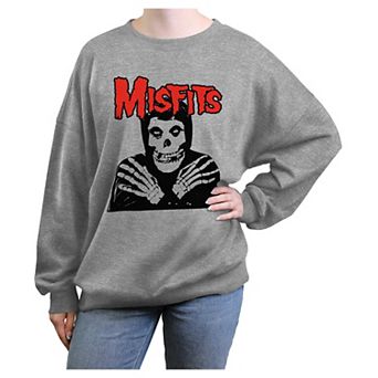 Juniors' The Misfits Skull Arms Crossed Oversized Graphic Pullover