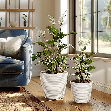 LuxenHome 2-Piece Tapered Round Plastic Planters Set