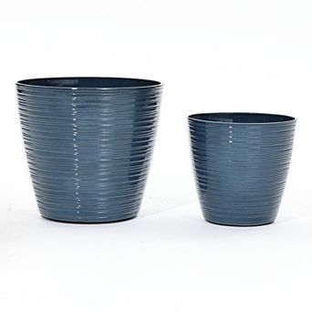 LuxenHome 2 pc Tapered Round Plastic Planters Set