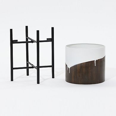 LuxenHome 2-Piece White and Brown Metal Cachepot Planters Set with Black Stands