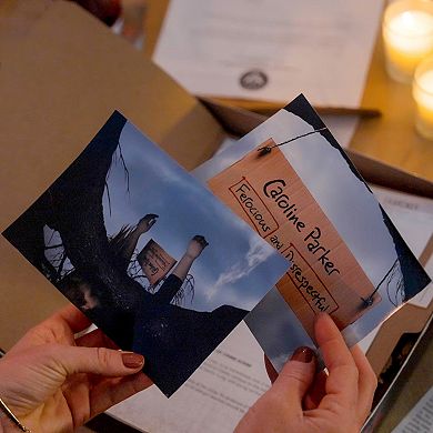 University Games The Night Hunter Game Murder Mystery Party