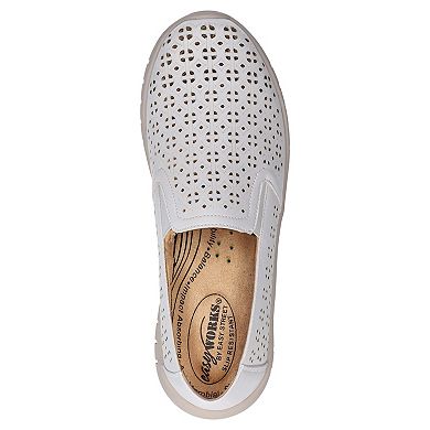 Easy Works by Easy Street Mosaic Slip-Resistant Women's Shoes
