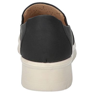 Ying by Easy Street Women's Comfort Flats