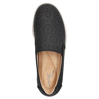 Ying by Easy Street Women's Comfort Flats