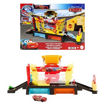 Disney and Pixar Cars Color Changers Race Ready Car Wash Playset by Mattel