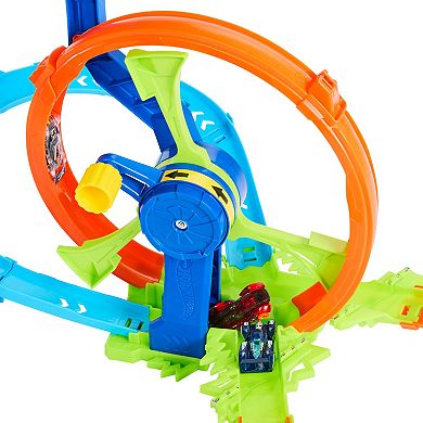 Mattel Hot Wheels Rapid Launch & Loop Playset with Toy Car, Crash & Track Set