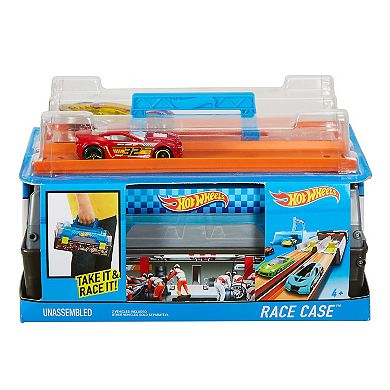 Mattel Hot Wheels Race Case Track Set with 2 Cars