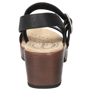 Easy Street Marnina Women's Slip-Resistant Sandals