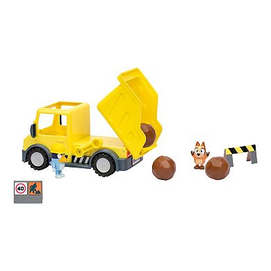Bluey Dump Truck With Exclusive Hard-Hat Bluey and Muddy Bingo Figures