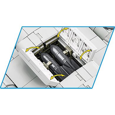 Cobi Historical Collection WWII Boeing™ B-17F Flying Fortress™ "Memphis Belle" Aircraft - Executive Edition