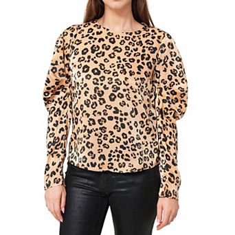 Leopard Print Balloon Shoulder Top
