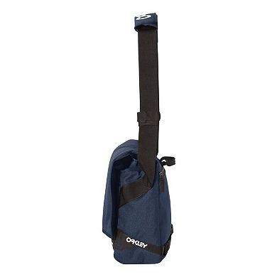 Oakley 15l Street Messenger Bag