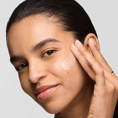 Revitalizing Supreme+ Bright Power Soft Creme Moisturizer With Vitamin C