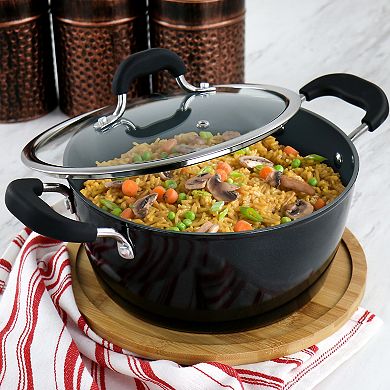 Arlington 4.5 Quart Dutch Oven with Lid in Black