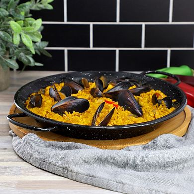 Castillo 11 Inch Enameled Steel Paella Pan in Speckled Black